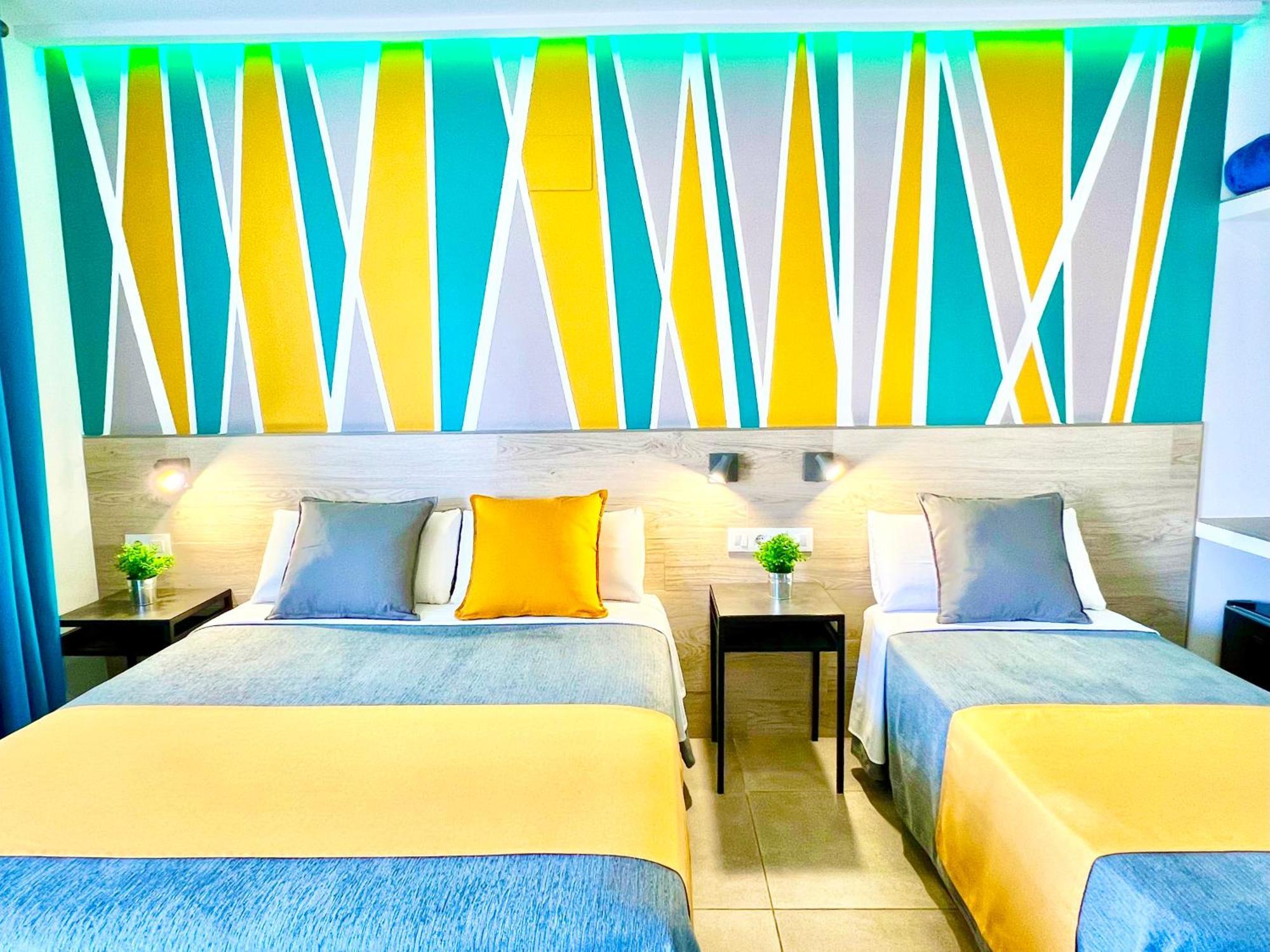 Dori Rooms Hostal タリファ エクステリア 写真