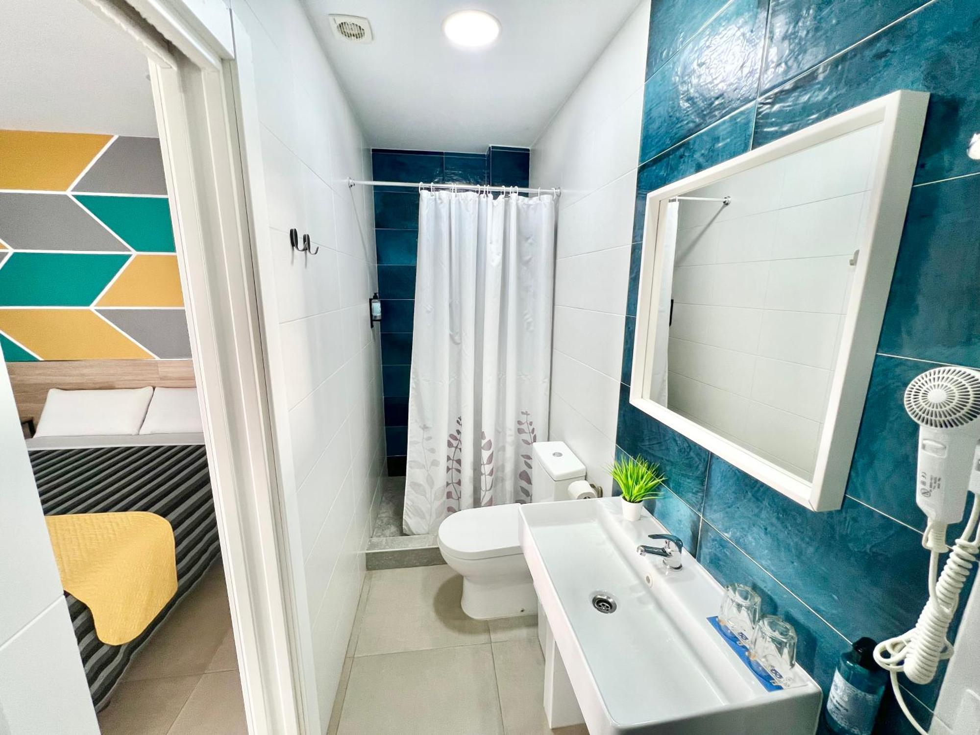 Dori Rooms Hostal タリファ エクステリア 写真