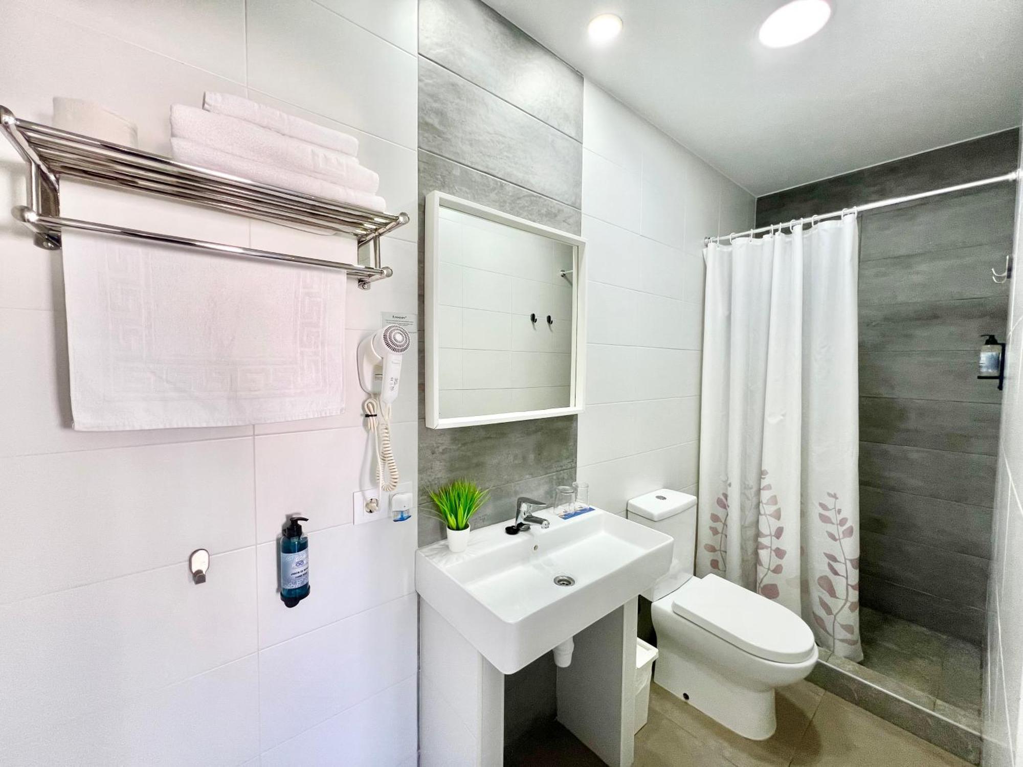 Dori Rooms Hostal タリファ エクステリア 写真